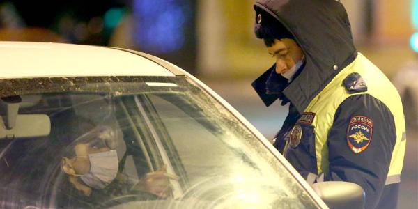 Россиянам хотят разрешить ездить без водительских прав