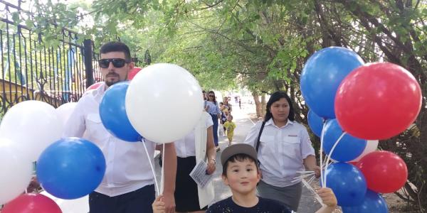 Астраханские железнодорожники провели тематические акции по случаю Международного дня защиты детей