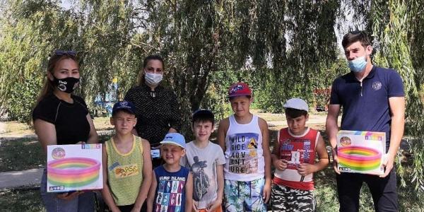 Астраханские железнодорожники поддержали детей из центра «Малышок»