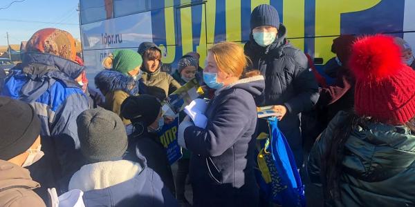 Владимир Жириновский отправил в Астраханскую область автобус помощи 