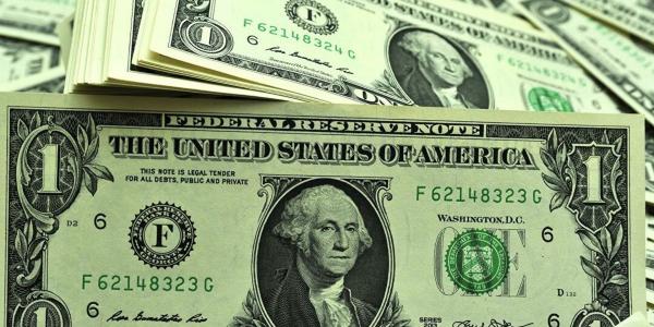 Могут ли США обнулить доллары россиян?