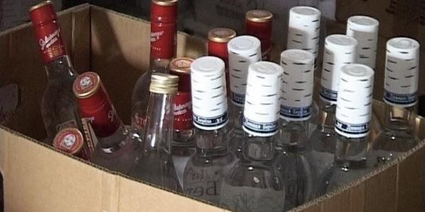 В России хотят ужесточить наказание за продажу контрафактного алкоголя