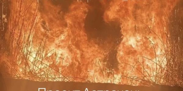 В Астраханской области засняли крупный пожар по дороге к Красным Баррикадам
