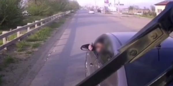 Астраханец ответит по закону за обстрел пассажирского автобуса