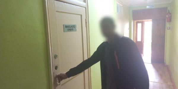 В Астраханской области слесарь продавал чужие стройматериалы, прикрываясь муниципальным контрактом