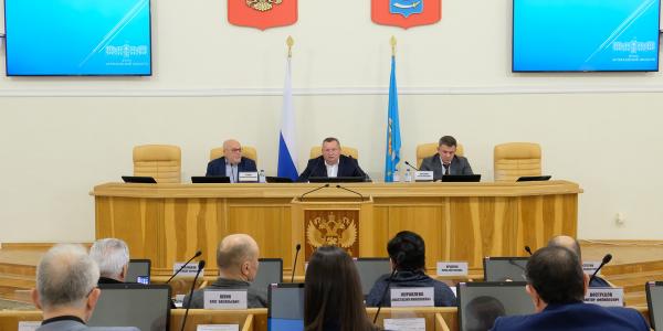 В Думе Астраханской области приняли закон о статусе мобилизованных депутатов