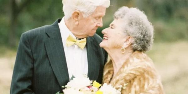 В Астраханской области поженились 88-летний мужчина и 84-летняя женщина в ноябре