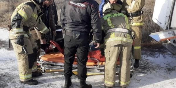 В Астраханской области 65-летняя женщина провалилась под лёд у села Чёрный Яр