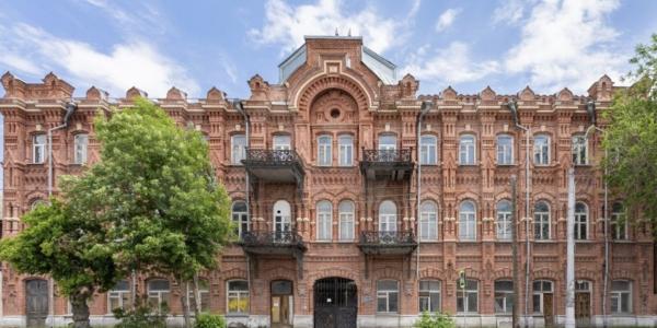 В Астрахани доходный дом купца Воробьева продают за 50 млн рублей