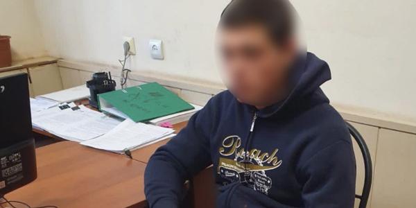 В Астраханской области 21-летний приезжий зарубил топором мужчину в селе Три Протока