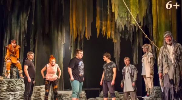 На сцене Астраханского Театра юного зрителя премьера спектакля по мотивам произведения Р.Киплинга «Книга джунглей»
