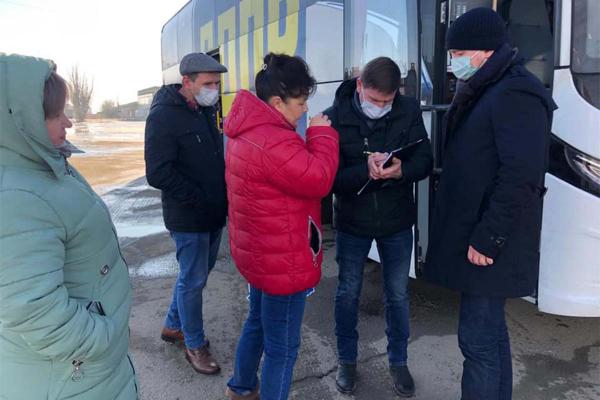 Агитавтобус ЛДПР продолжает движение по Астраханской области.