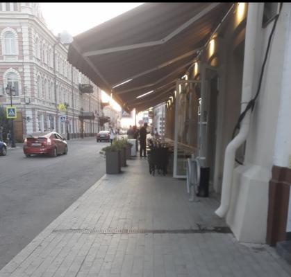 Астраханские кафе захватили тротуары 