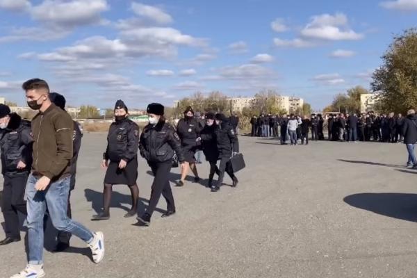 Астраханская полиция предупреждает граждан: преступник все еще на свободе