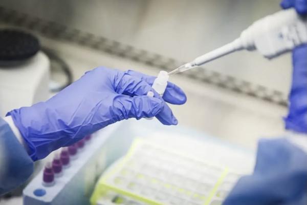 Астраханцам предлагают пройти исследование иммунитета после прививки от коронавируса «ЭпиВакКорона»