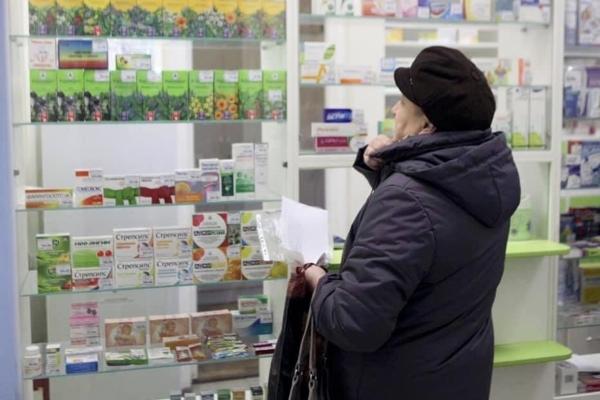 Министр здравоохранения получил представление прокуратуры за необеспечение лекарствами астраханки