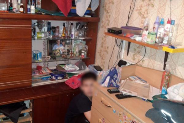 В Астраханской области пьяный дед угрожал убить 10-летнего внука