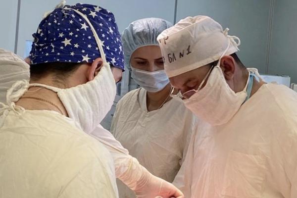 В Астрахани врачи Александро-Мариинской больницы спасли беременную пациентку